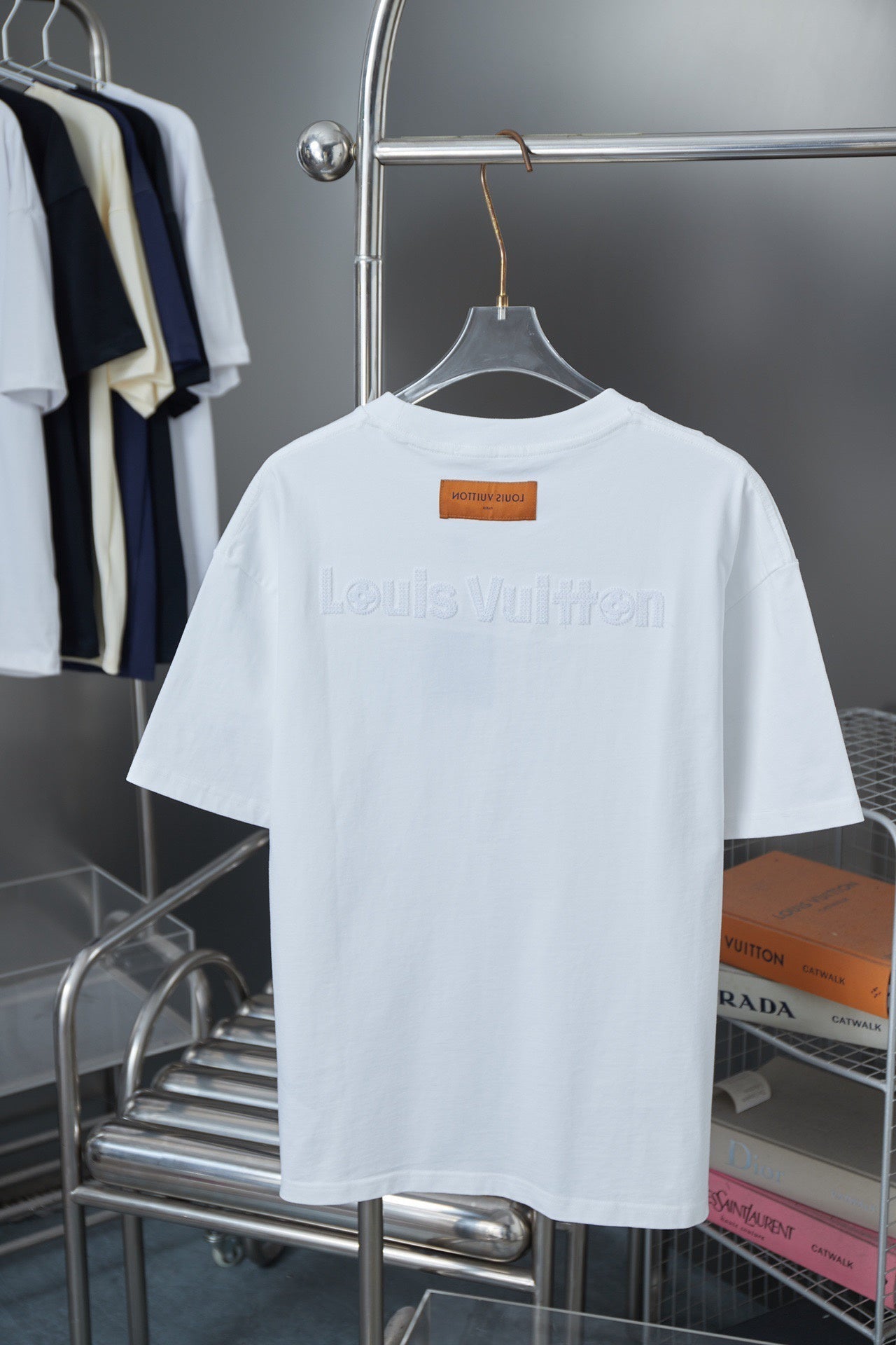 2025 New Hollow Embroidery + Mesh Embroidery T-shirt