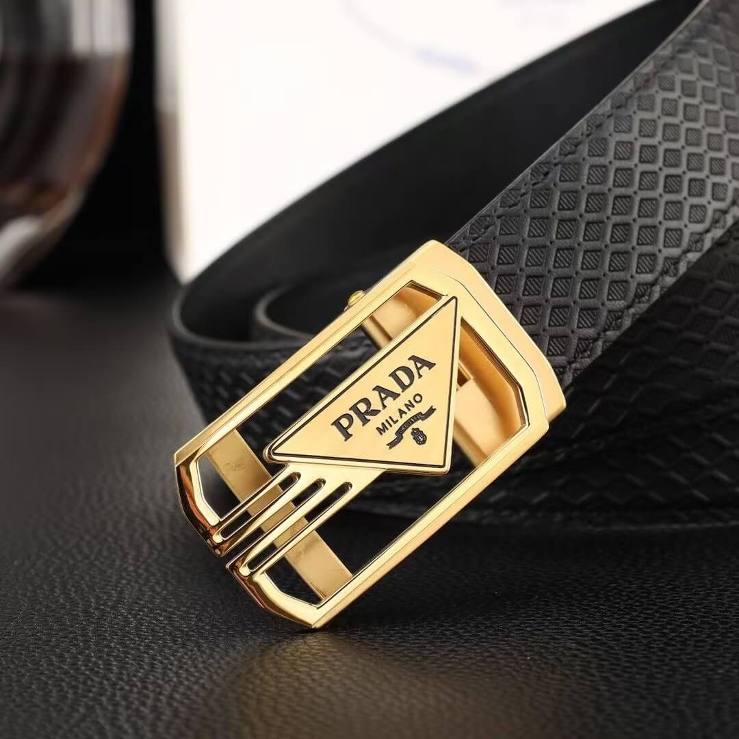 Classic Triangle Cut-Out Buckle Belt