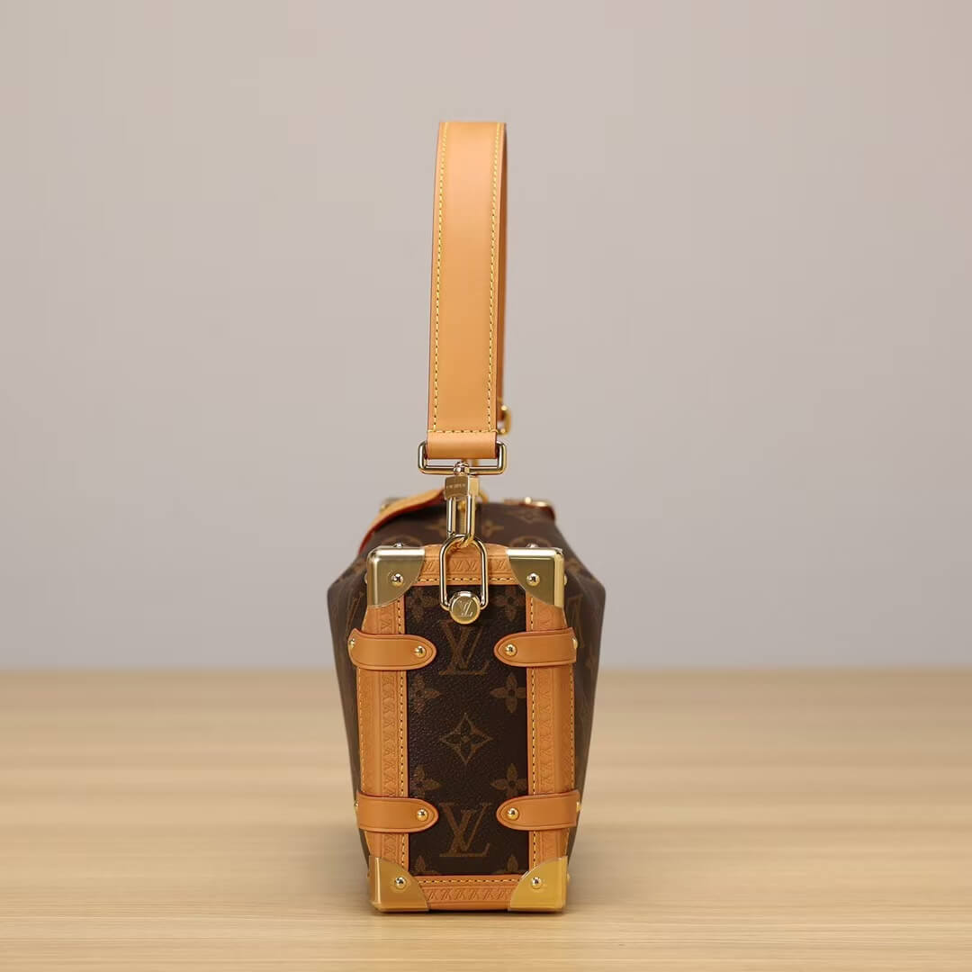 Runway Style Soft Box Handbag