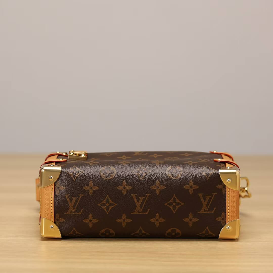 Runway Style Soft Box Handbag