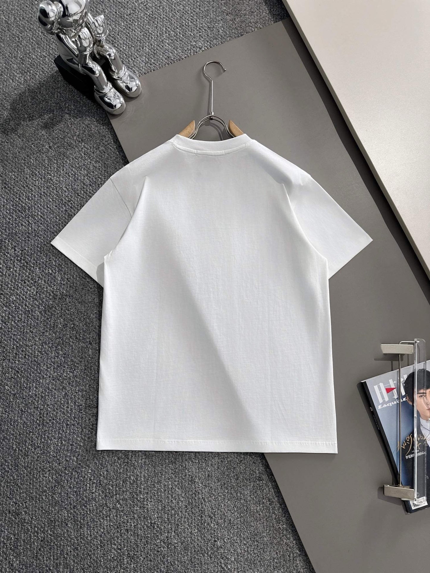 Embroidered Circle T-Shirt