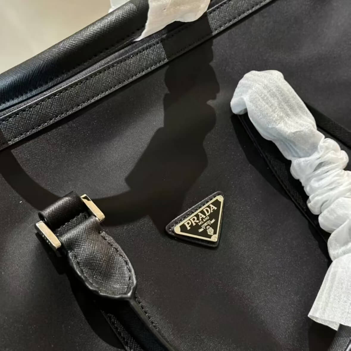 Metal Triangle Bag