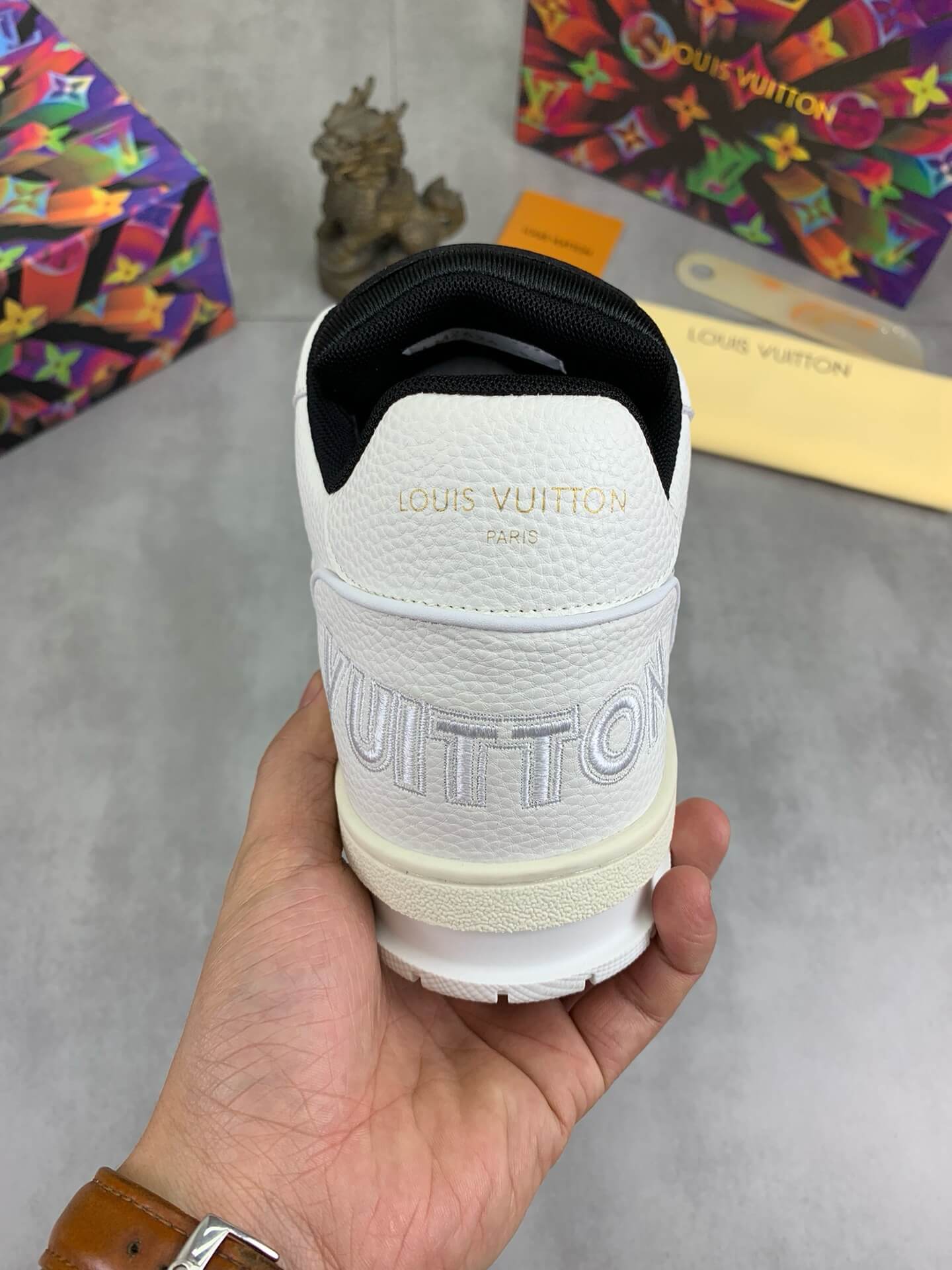 Embroidered Heel Sneakers