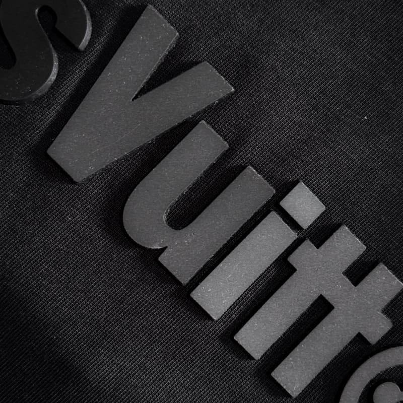 2025 Street Style 3D Embossed T-shirt