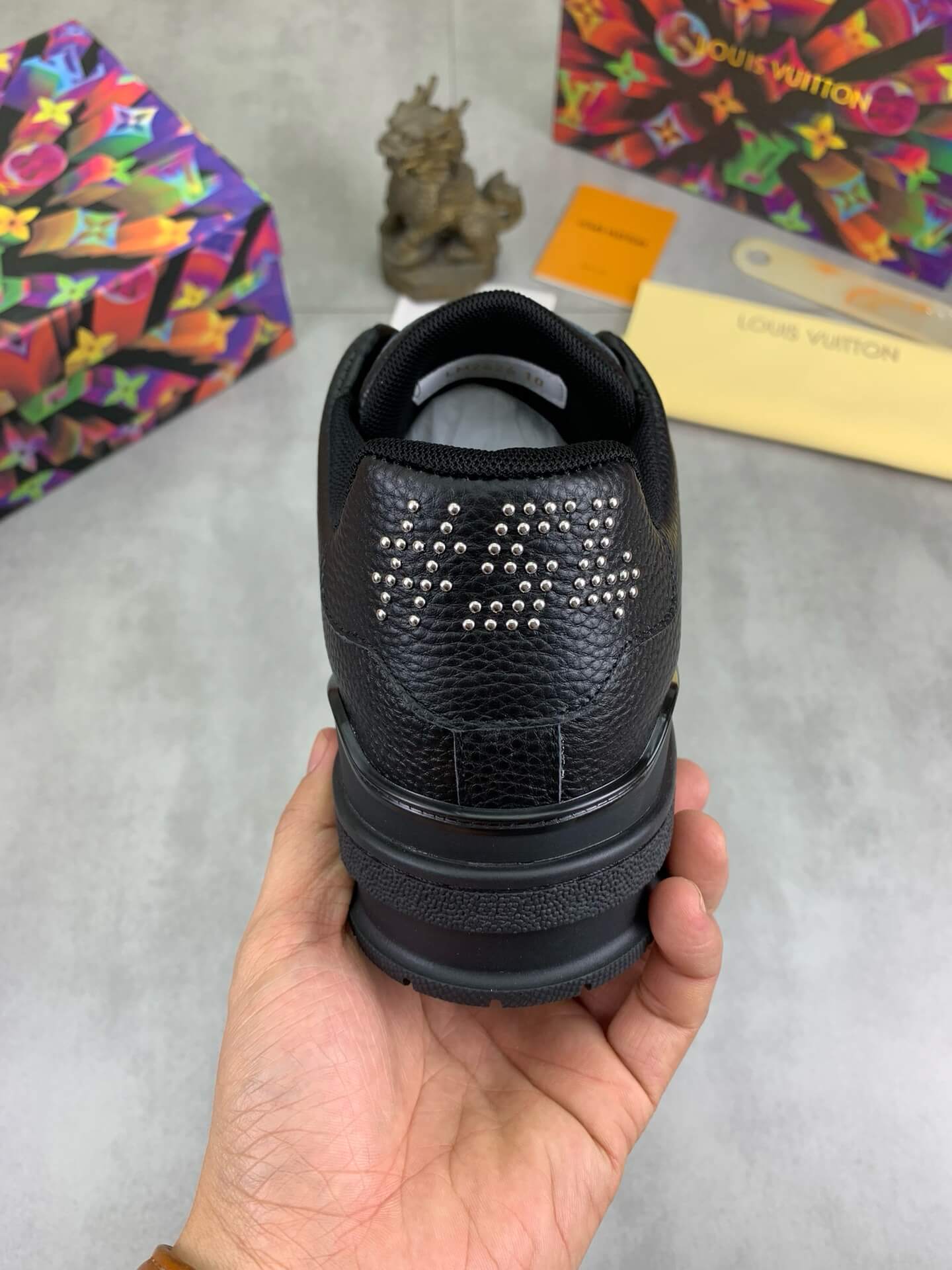 New Arrival All-Black Sneakers