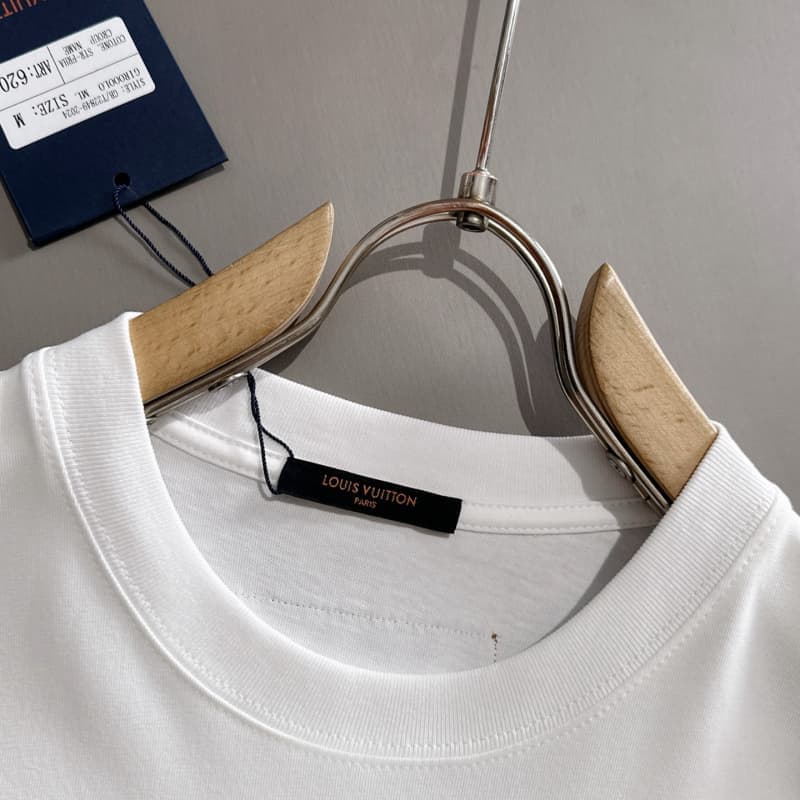 2025 Street Style 3D Embossed T-shirt