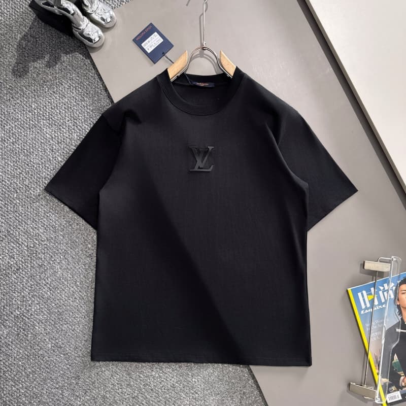 2025 Street Style 3D Embossed T-shirt