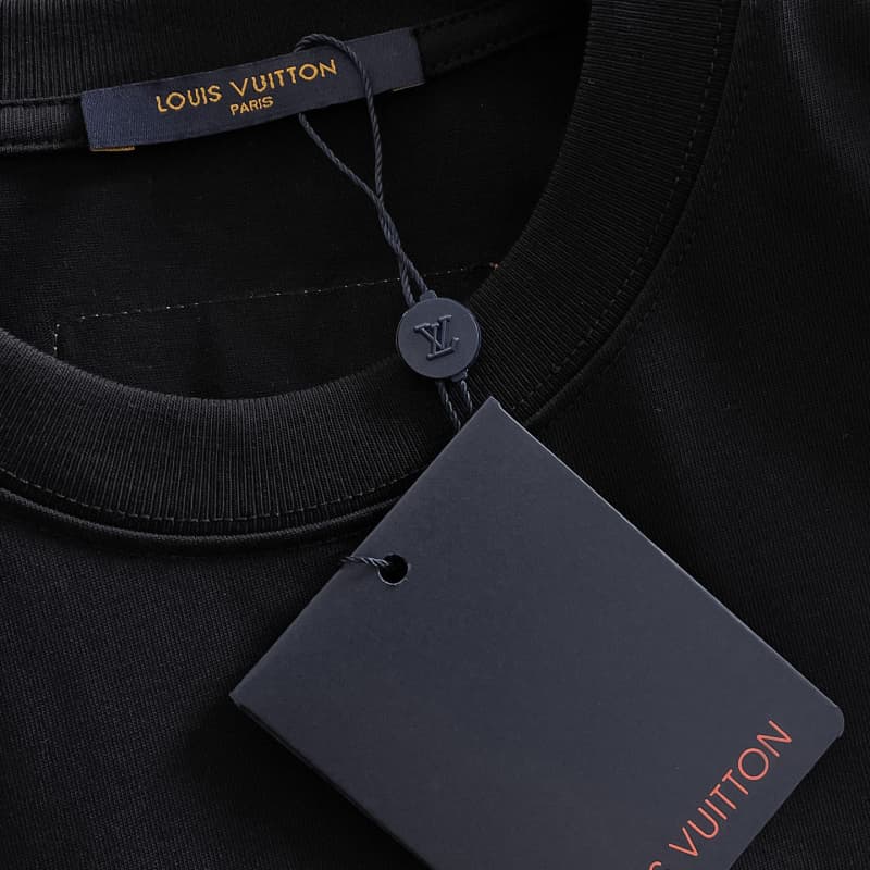 2025 New Rendered Embroidered T-shirt