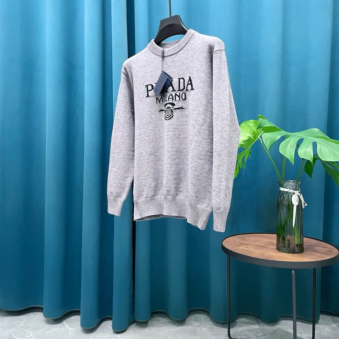 Classic Pattern Knit Sweater