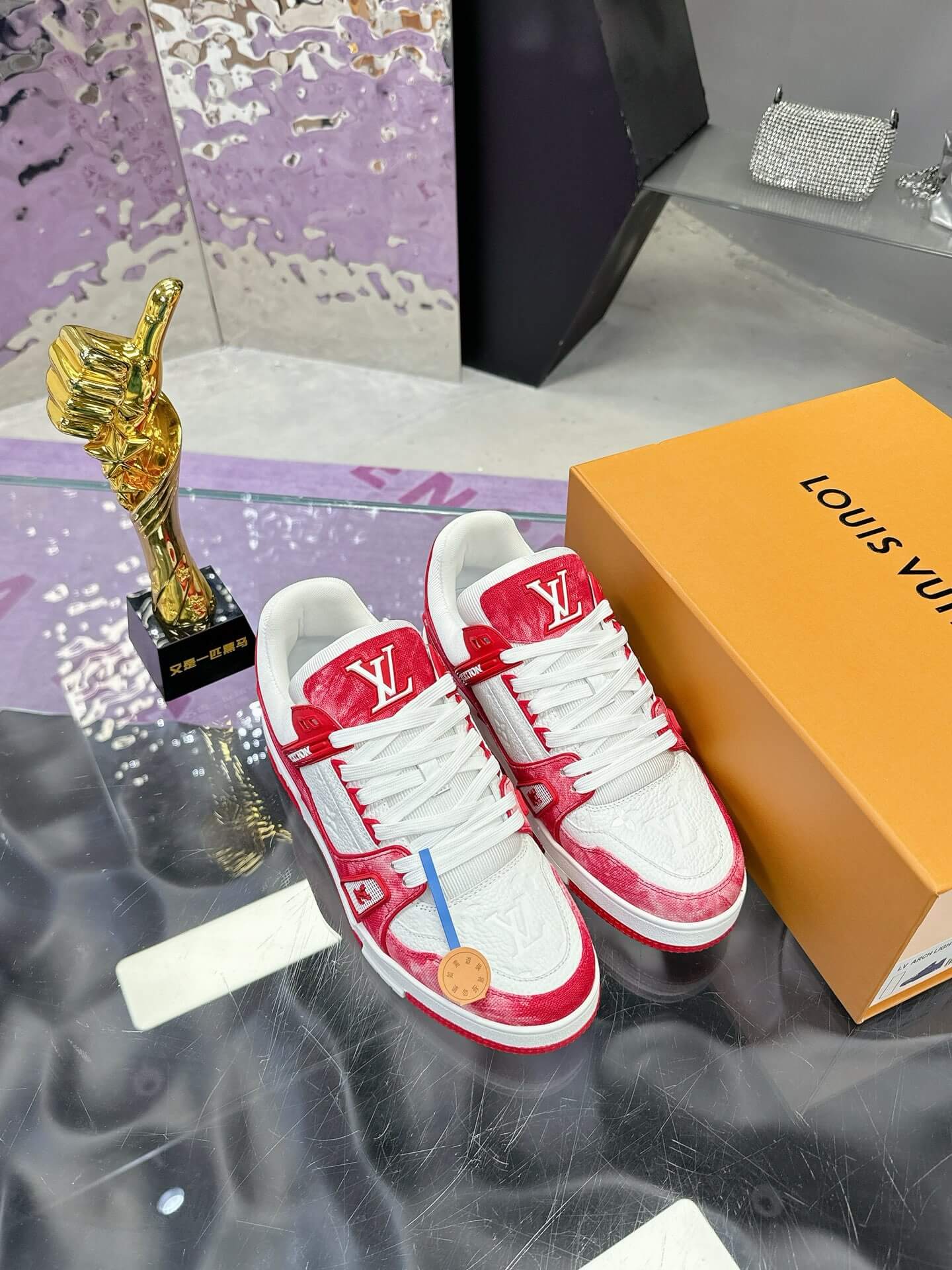Classic Series Red Sneakers