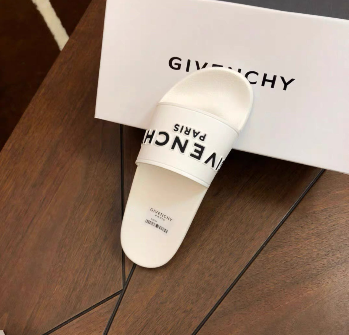 Classic White - toned and Elegance Slippers