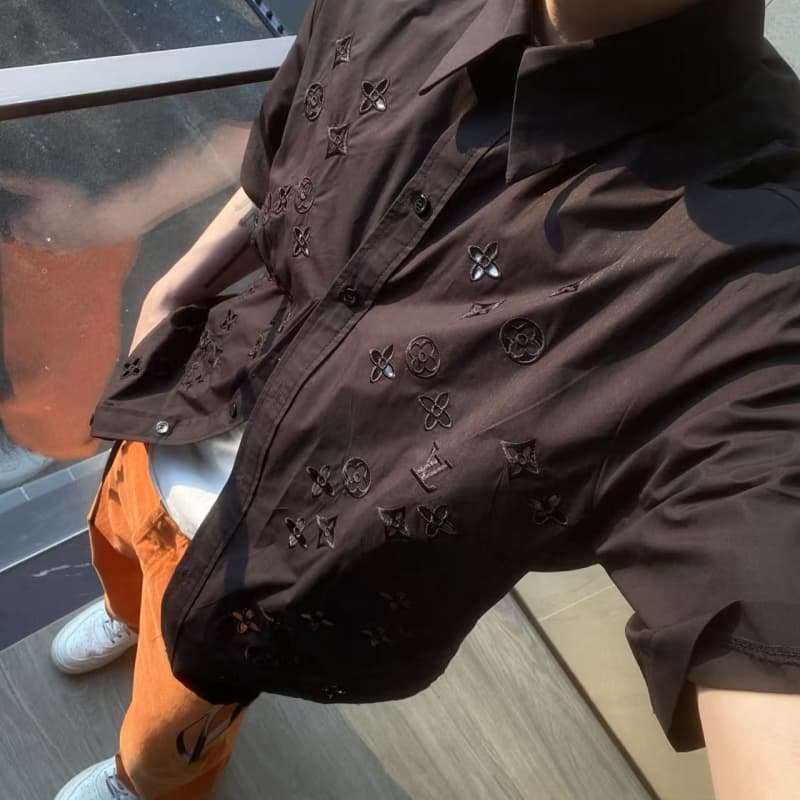 2025 New Hollow Embroidered T-Shirt