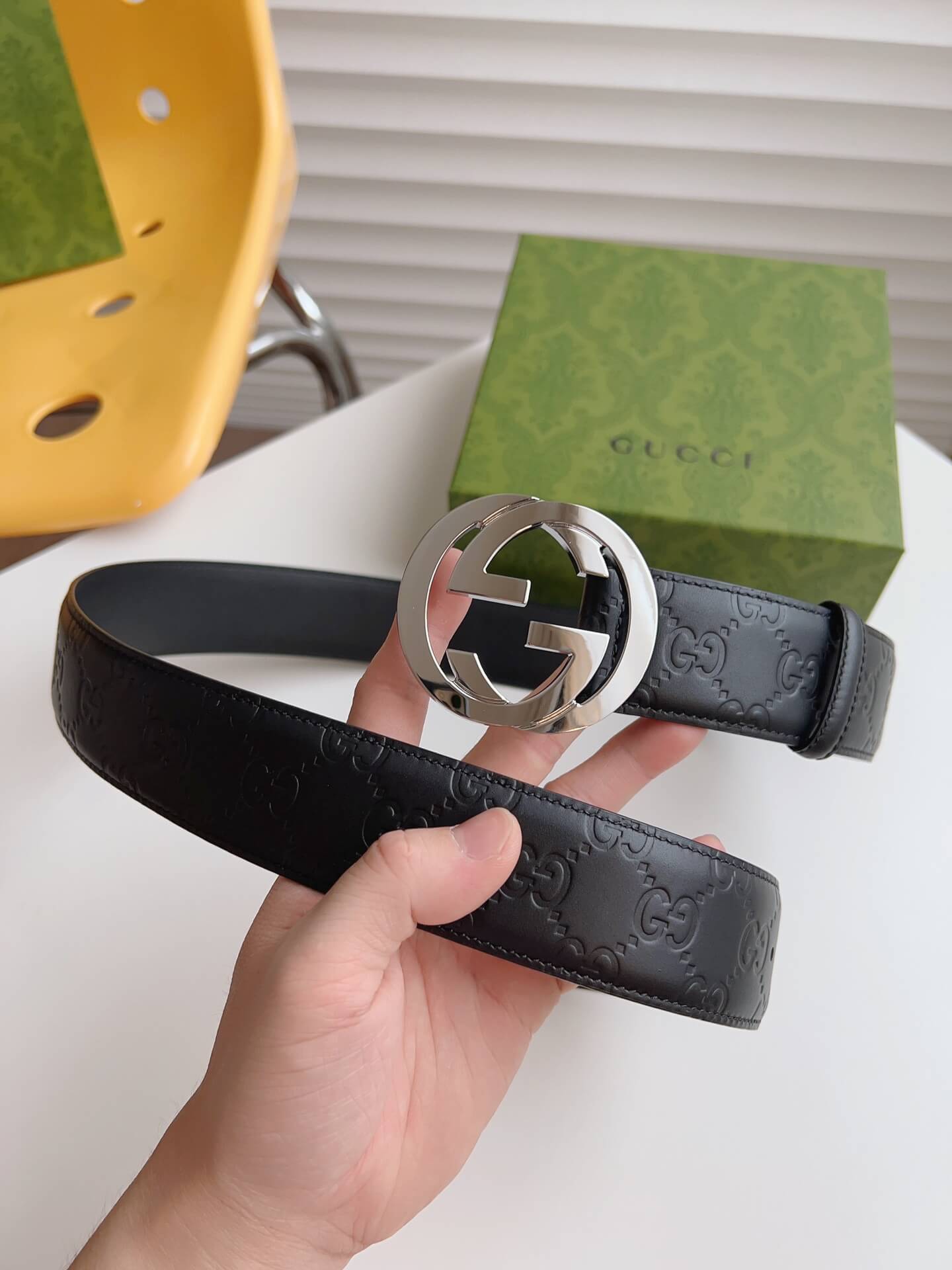 Vintage Floral-Embroidered Leather Belt