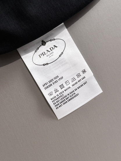 2025 3D Embroidered T-shirt