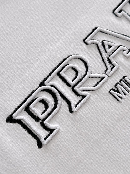 2025 3D Embroidered T-shirt