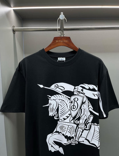 Classic knight pattern T Shirt