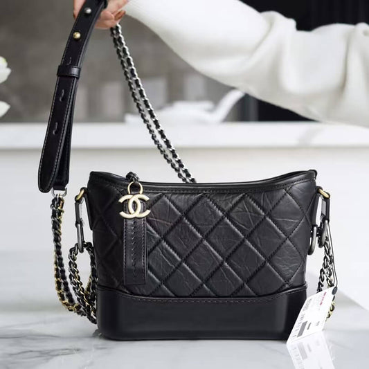 Classic Diamond Quilted Pattern Bag