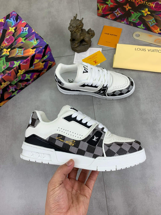 Latest Check Pattern Sneakers