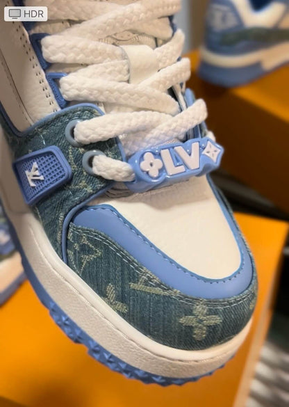 Trendy Blue Leather Sneakers