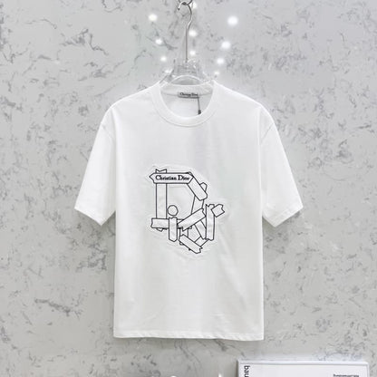 2025 New Embroidered Patch T-shirt