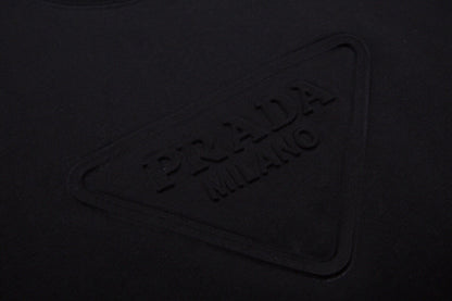 3D Embossed Pattern T-shirt
