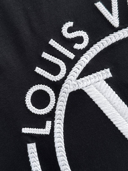 Embroidered Circle T-Shirt