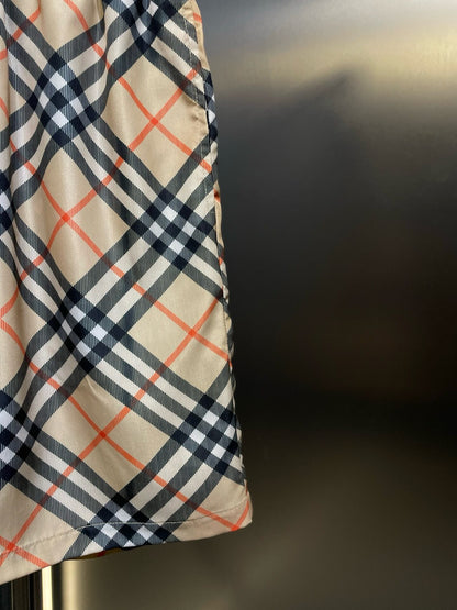 Classic Diagonal Plaid Shorts