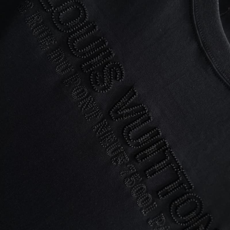 2025 New Round Neck Embroidery T-shirt