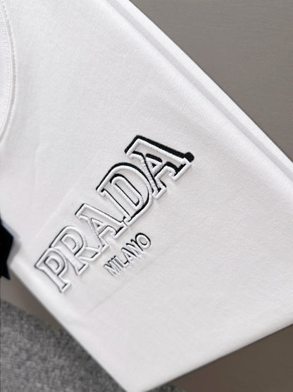 2025 3D Embroidered T-shirt