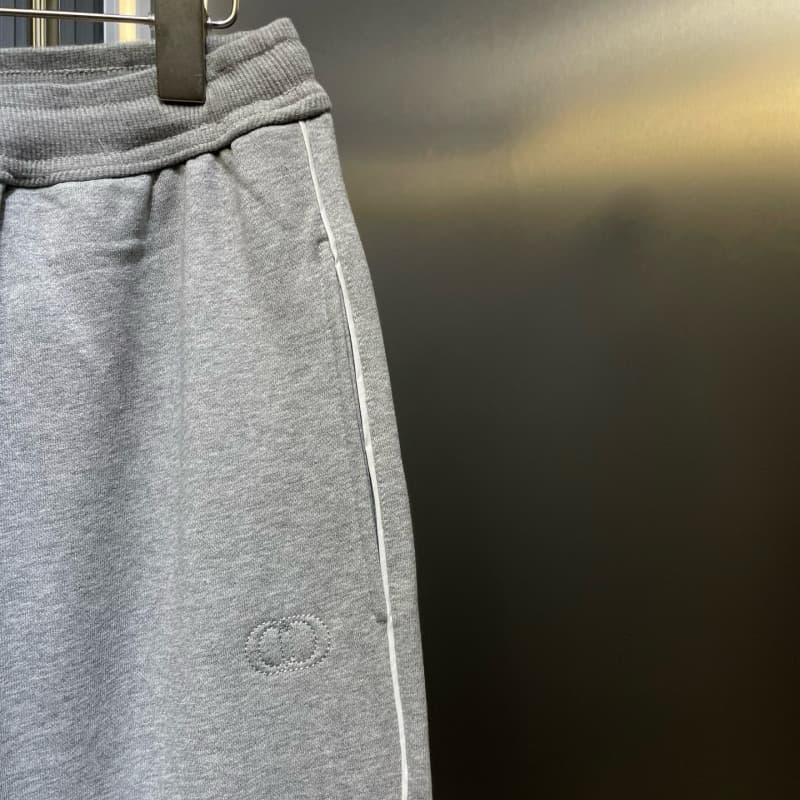 Classic Minimalist Half-Zip Sweatshirt & Pants Set