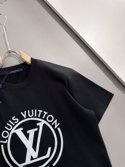 Embroidered Circle T-Shirt