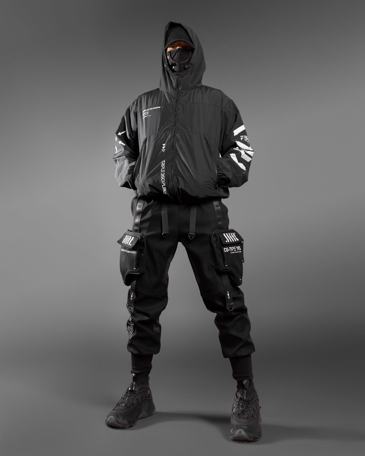 CG-Type 19S Black Cargo Pants