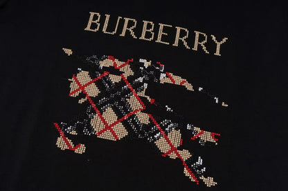 T-shirt with warhorse embroidery